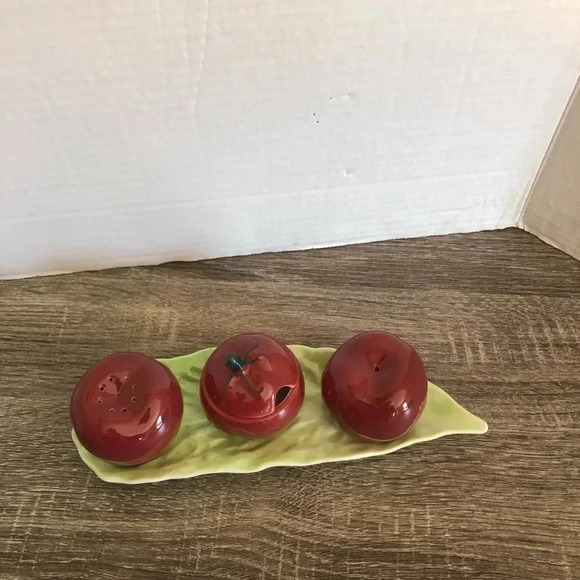 Vintage Carltonware S&P Set - Picture 3 of 10